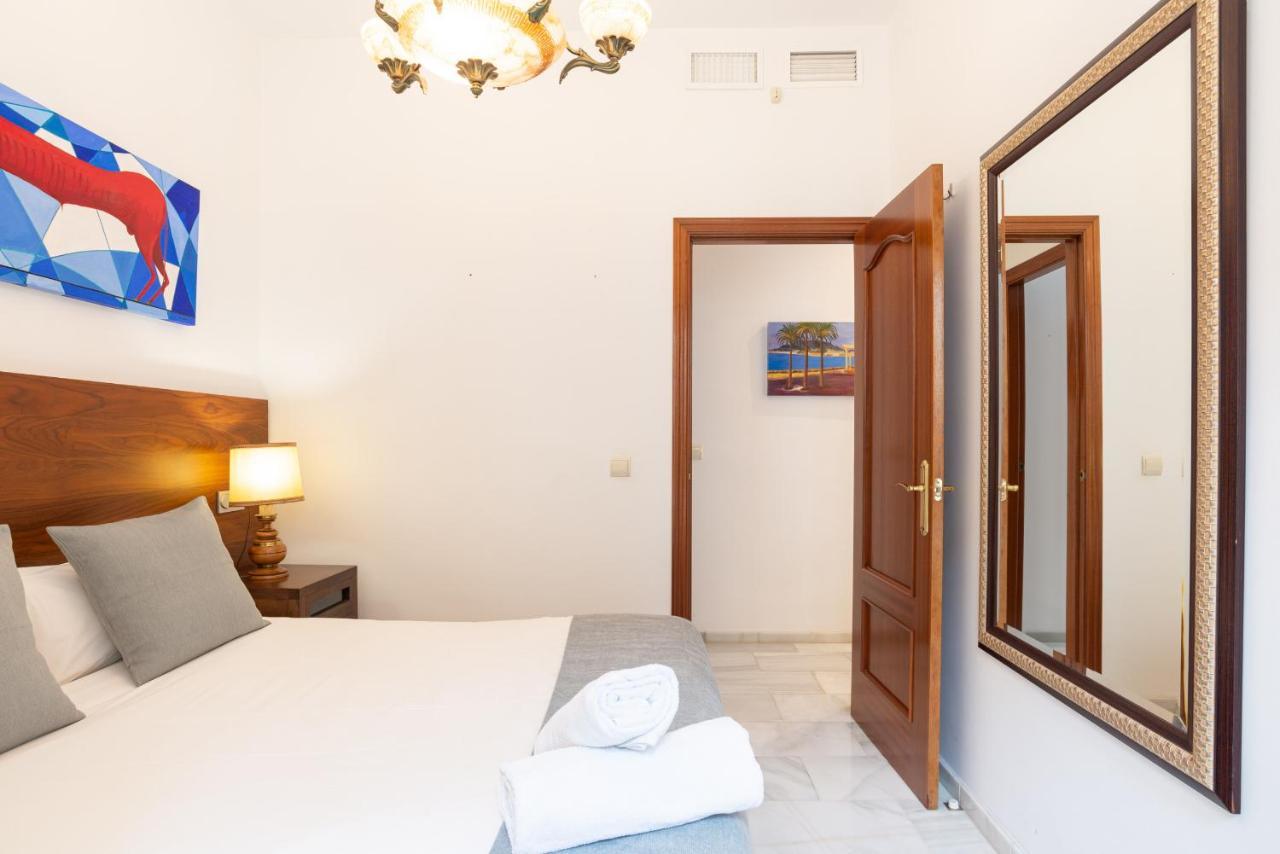 Urbe10 Marin Garcia 2 Bedrooms Apartment مالقة المظهر الخارجي الصورة